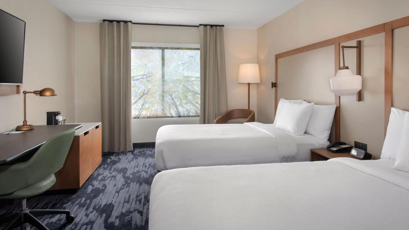Fairfield Inn Rochester Airport