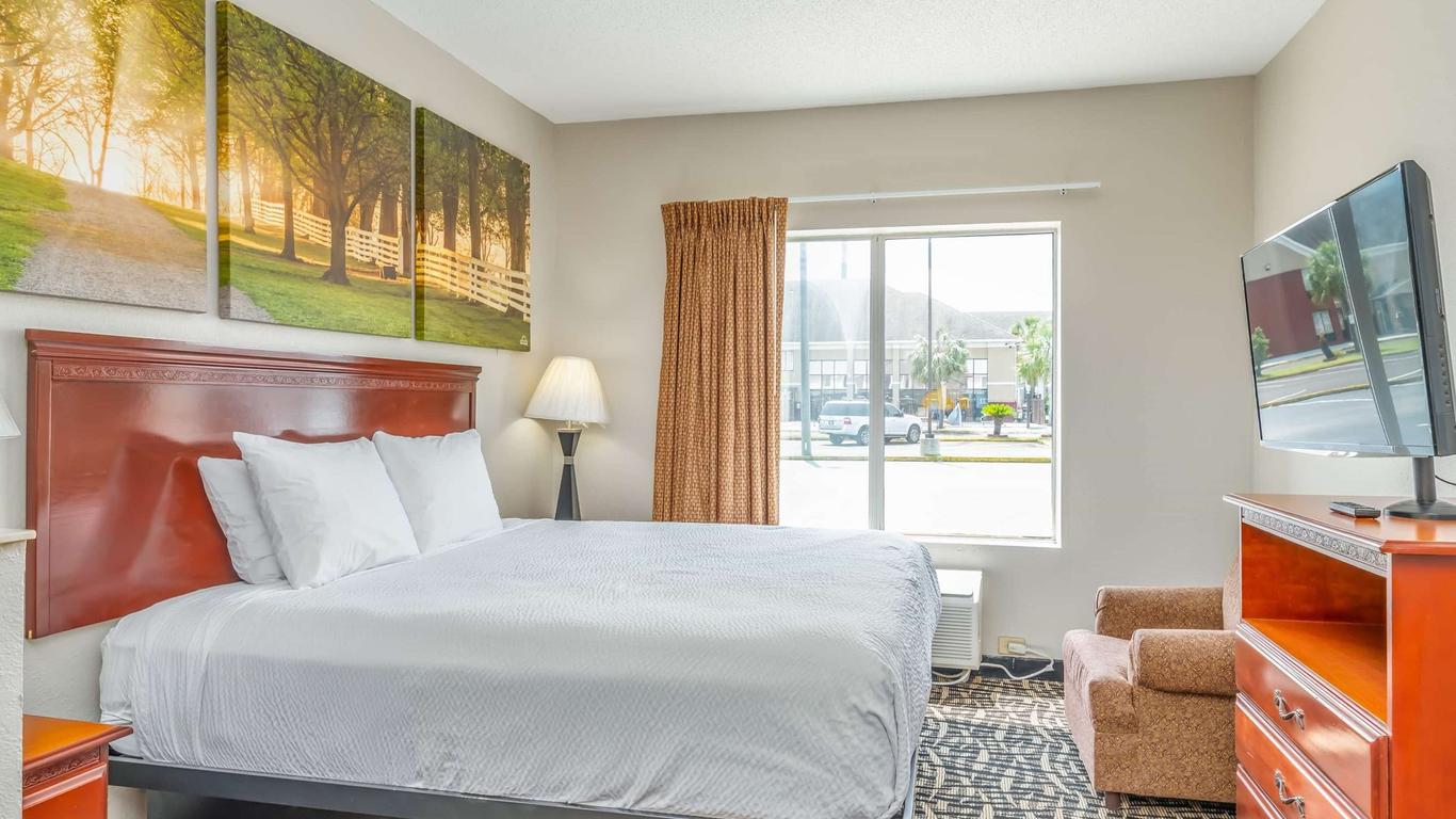 Days Inn by Wyndham Coliseum Montgomery AL