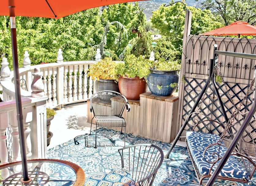 Balcony Photo