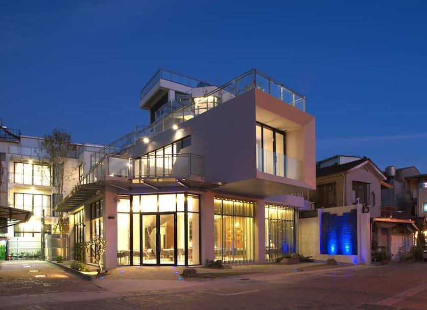 Building Photo
