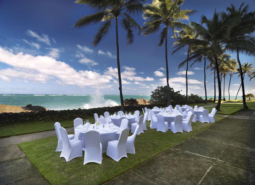 Banquet hall Photo