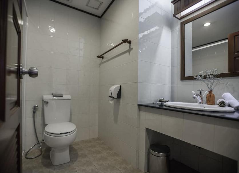 Bathroom Photo