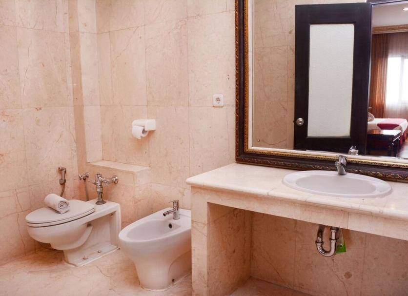 Bathroom Photo