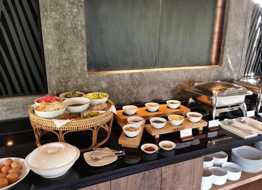 Buffet Photo