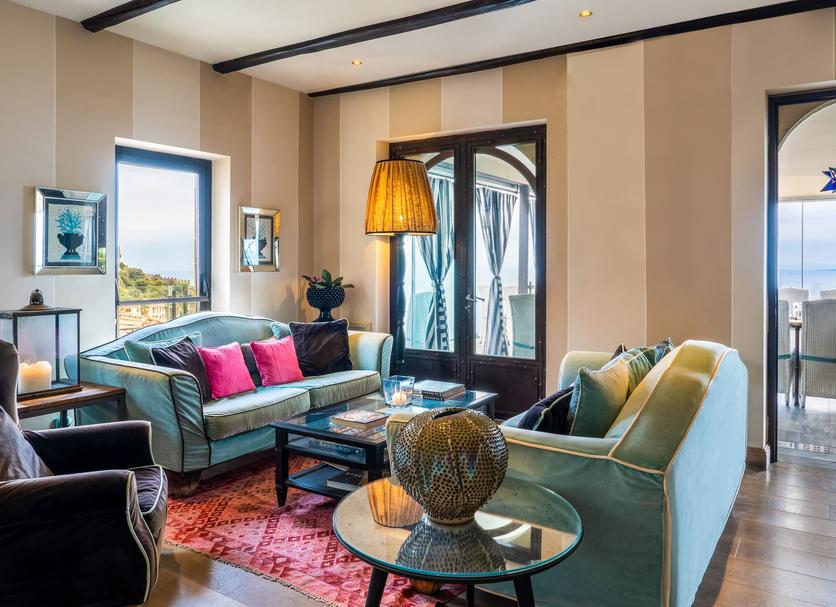 Living room Photo