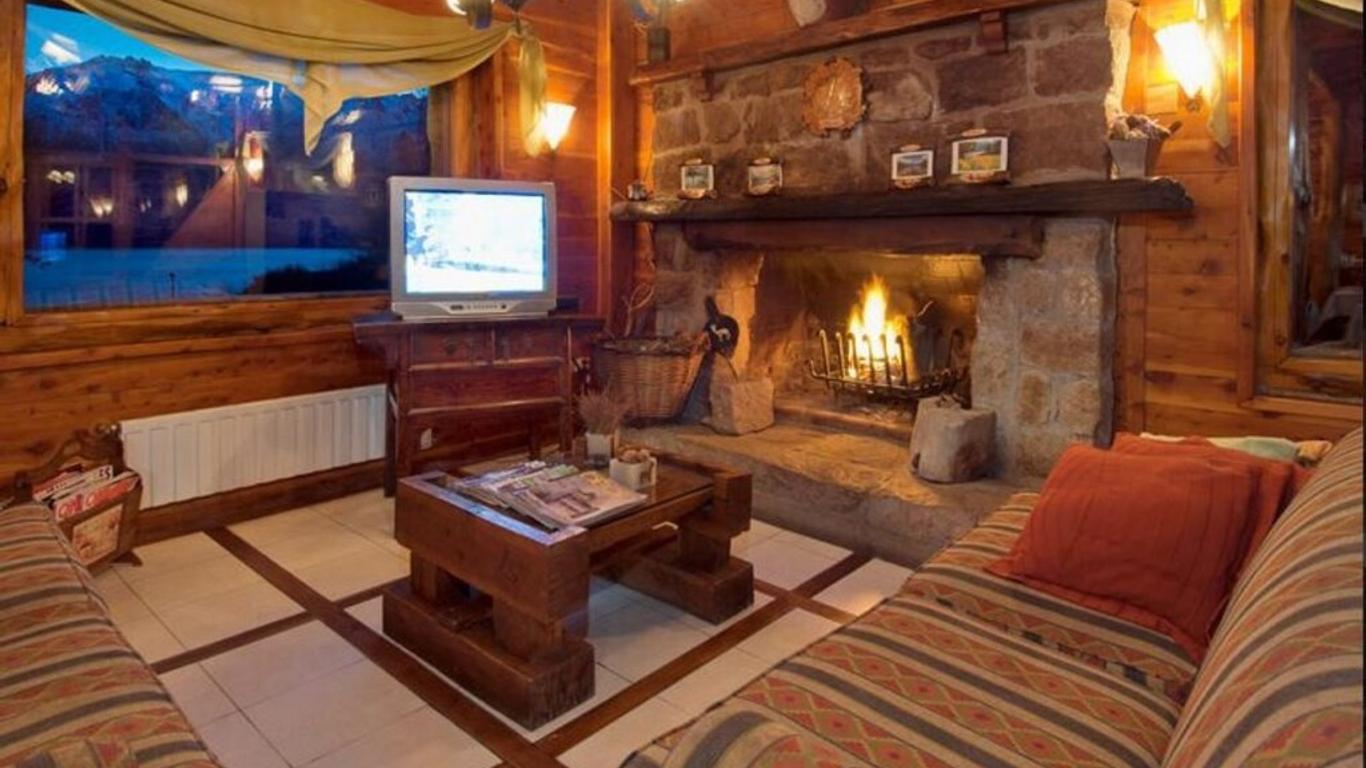 Lago Gutierrez Lodge