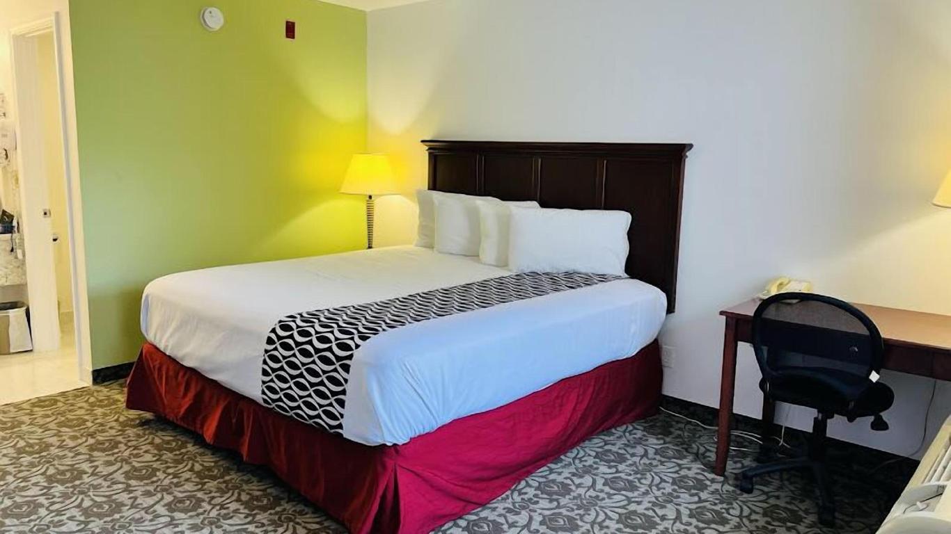 Celebrity Inn