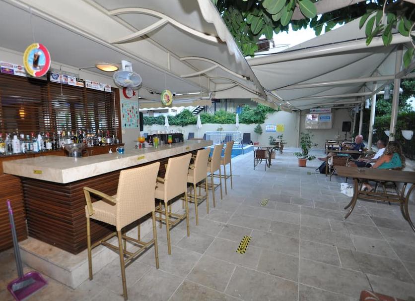 Bar Photo