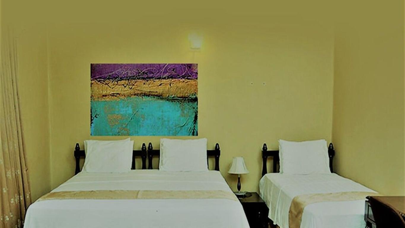 Randi Homestay