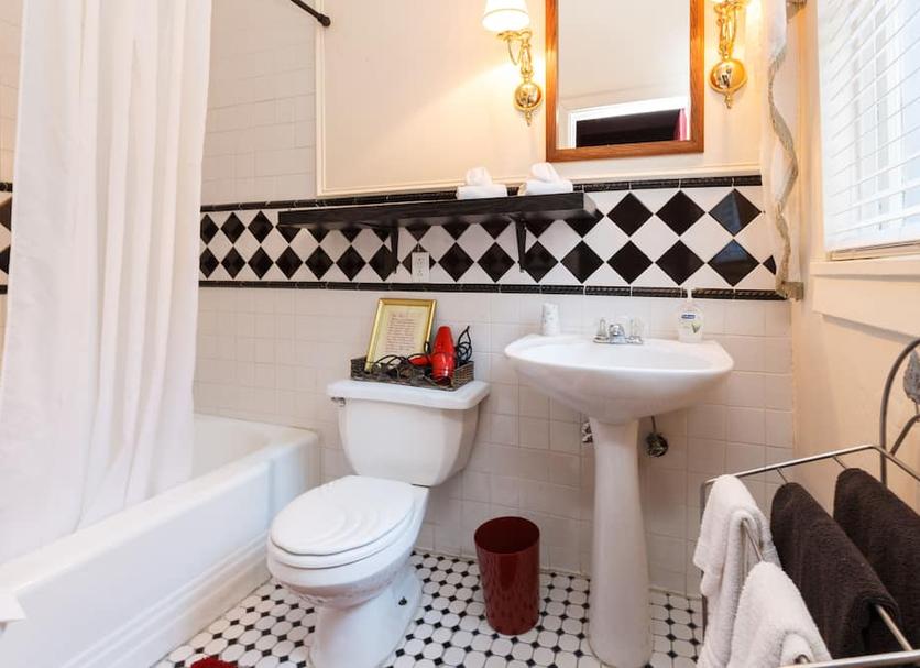 Bathroom Photo