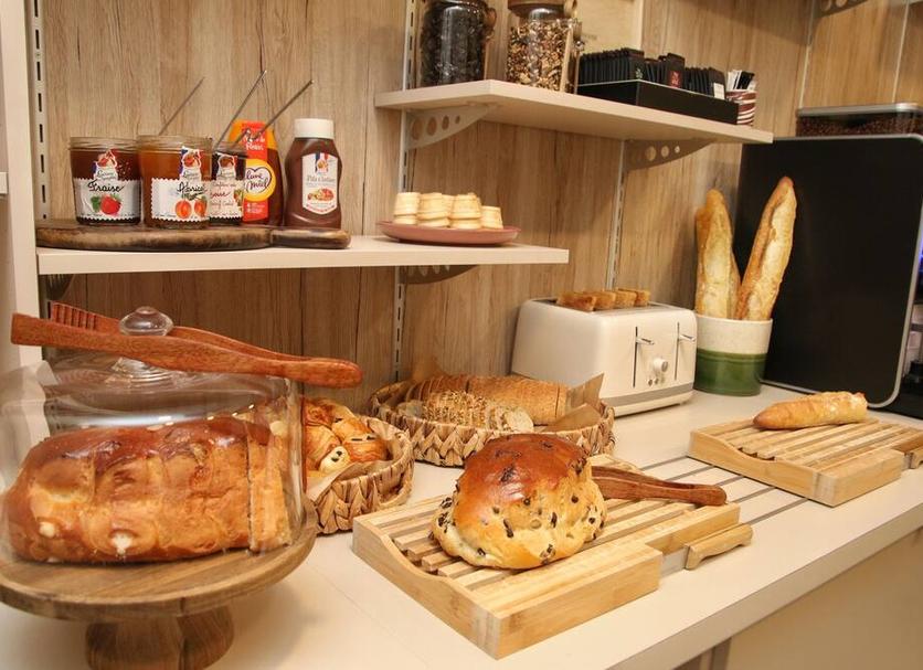 Buffet Photo