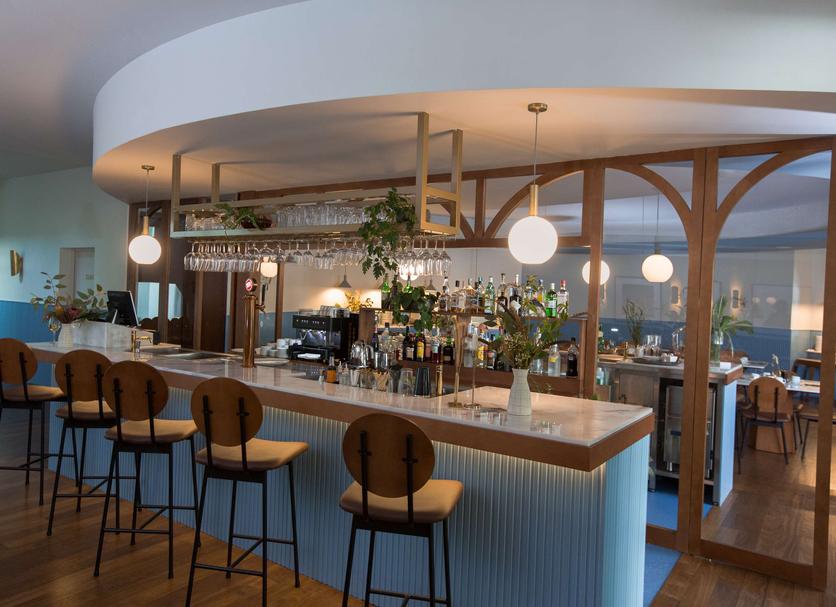 Bar Photo
