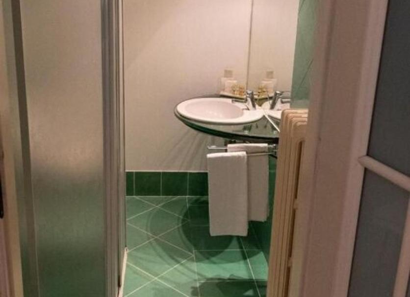 Bathroom Photo