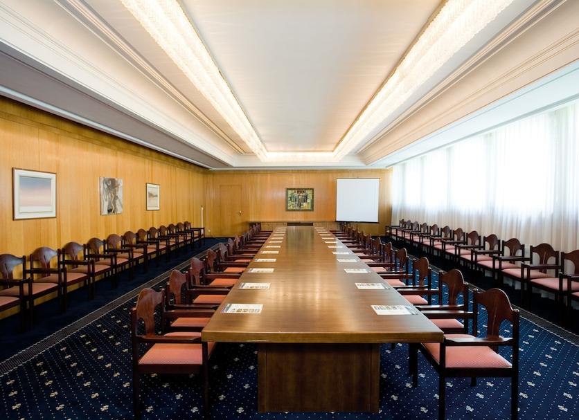 Conference room Photo