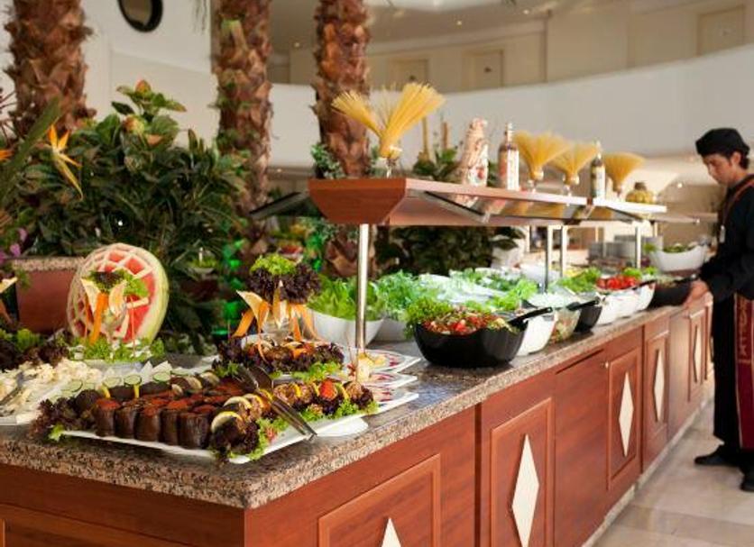 Buffet Photo