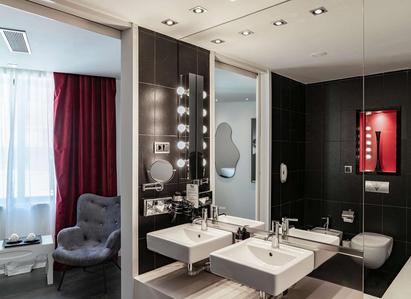 Bathroom Photo