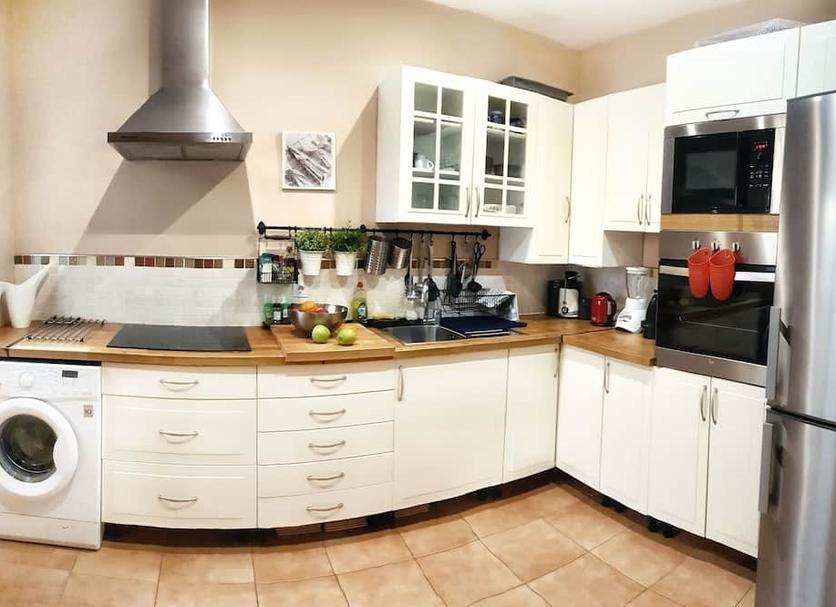 Kitchen Photo