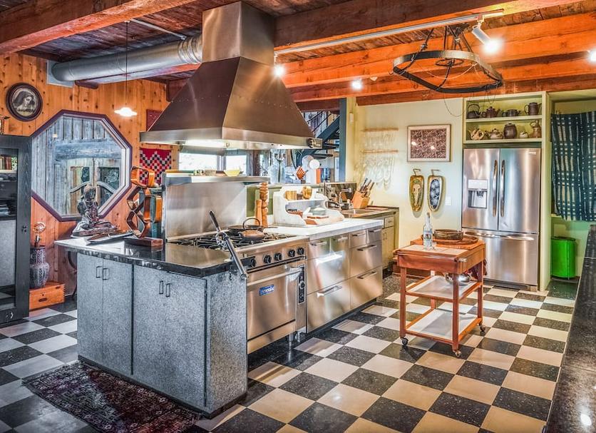 Kitchen Photo