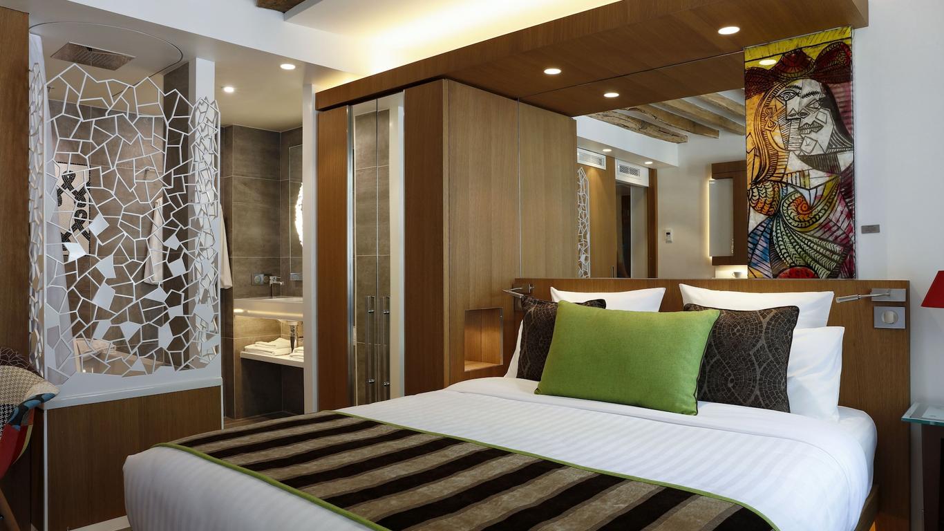 Select Hotel