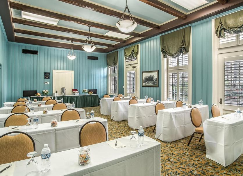 Banquet hall Photo