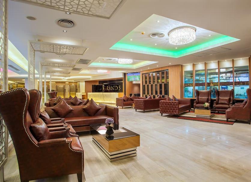 Lobby Photo