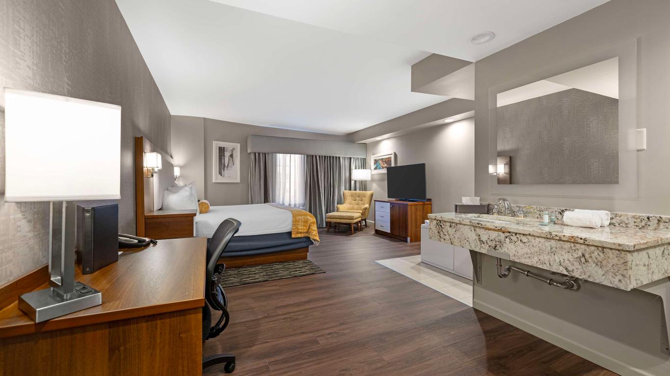 Best Western On The Avenue