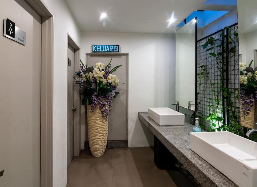 Bathroom Photo