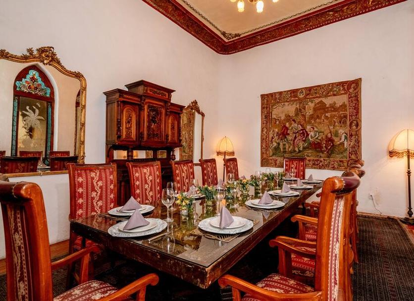 Dining room Photo