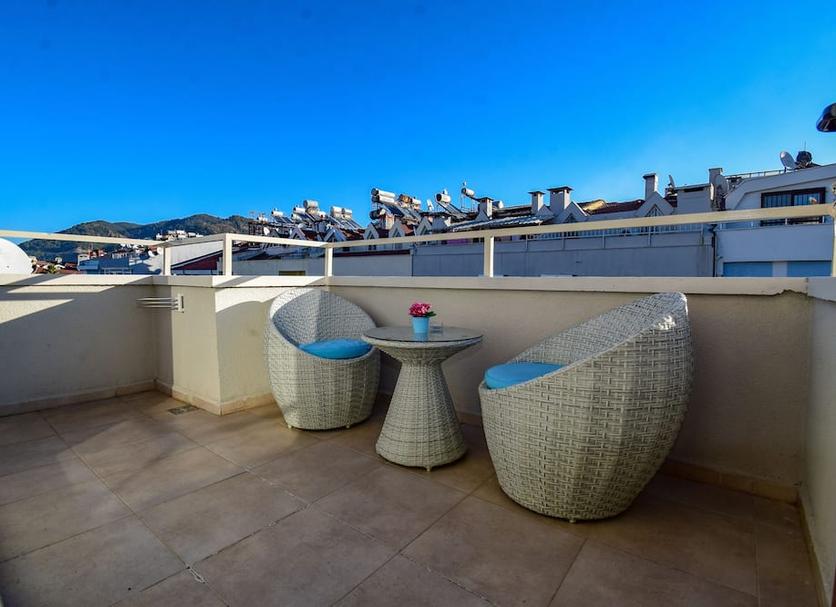Balcony Photo