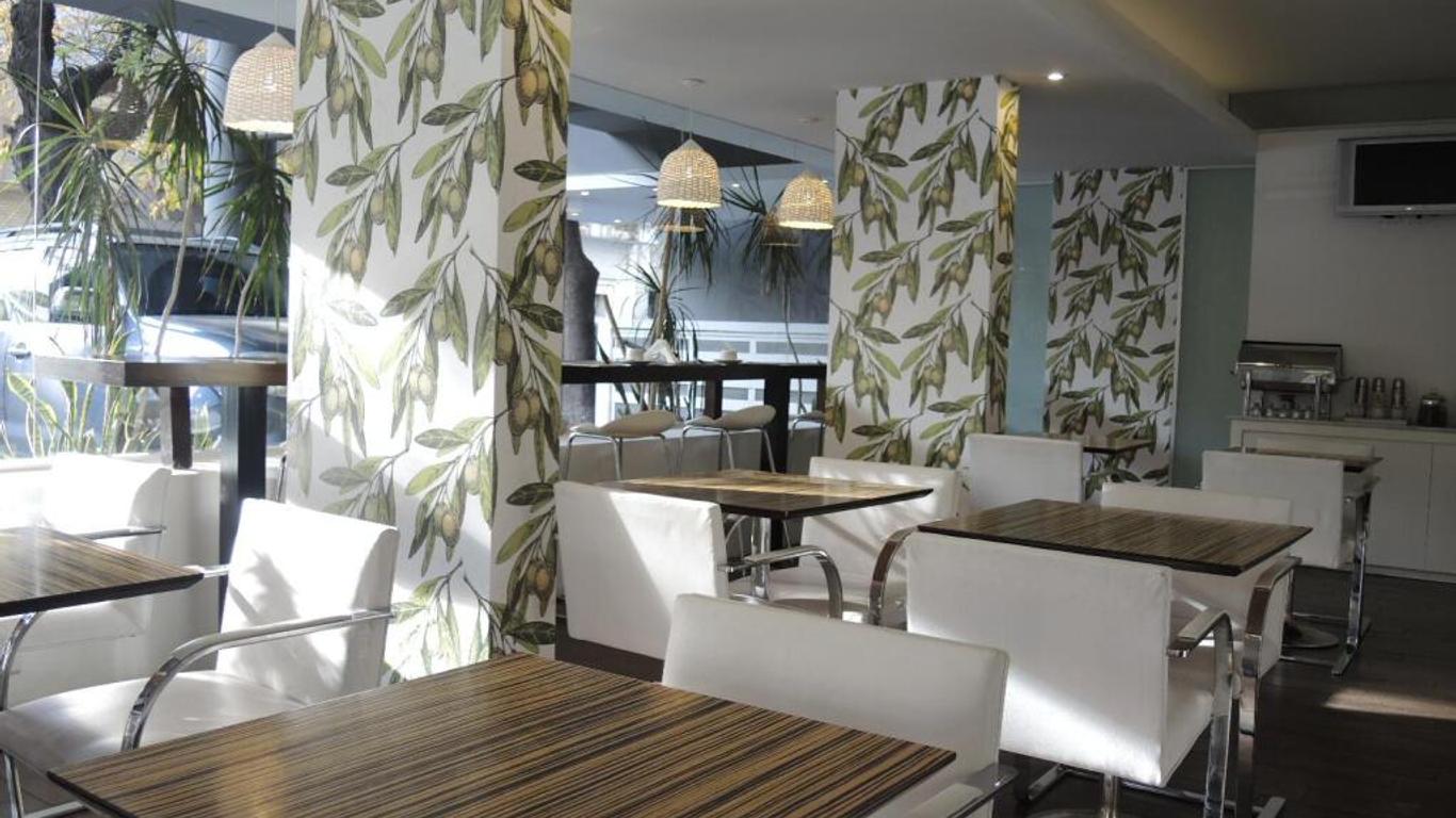 Urbanica The Suites Hotel