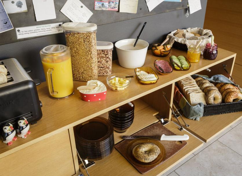 Buffet Photo