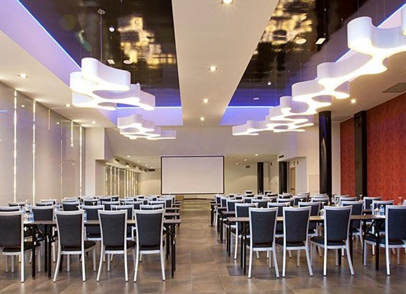 Conference room Photo