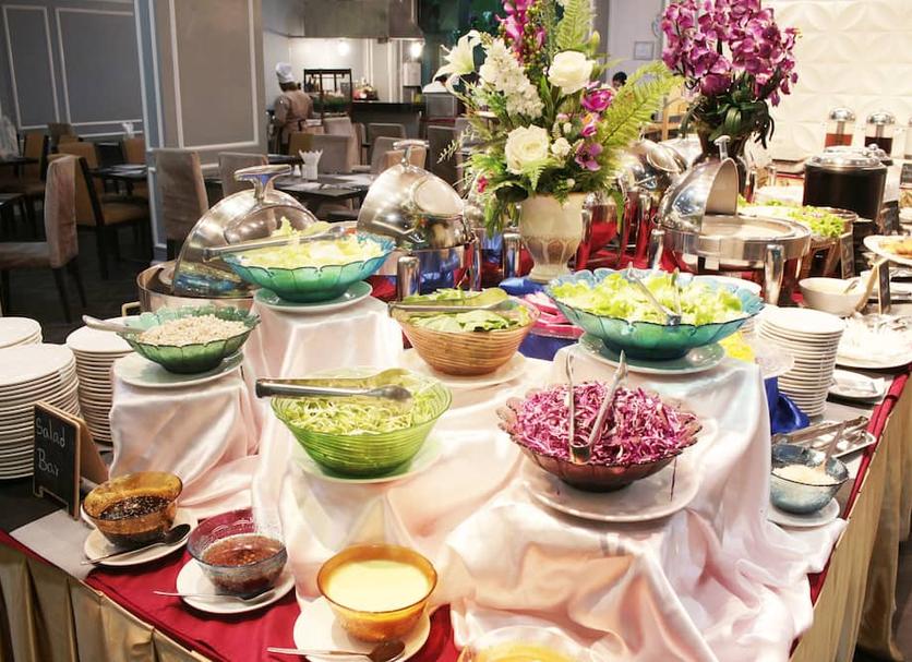 Buffet Photo