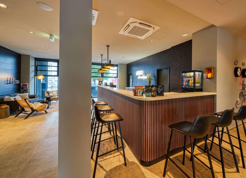 Bar Photo