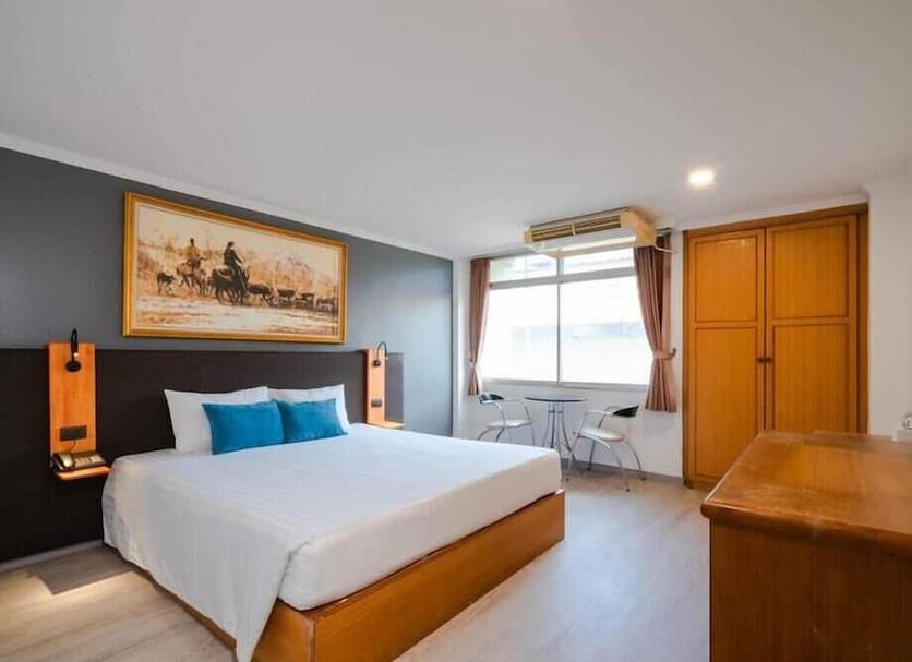 Bedroom Photo