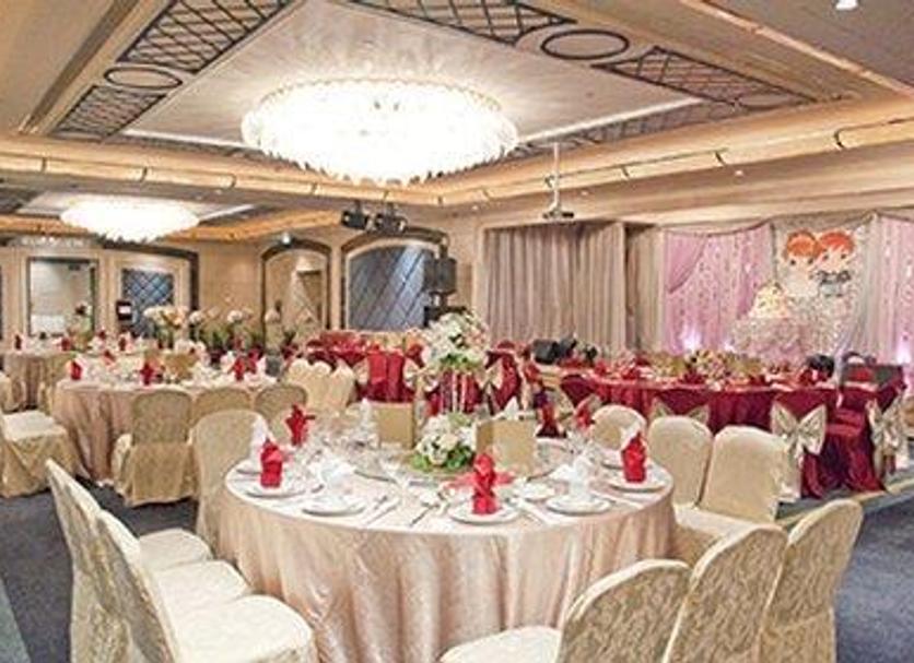 Banquet hall Photo