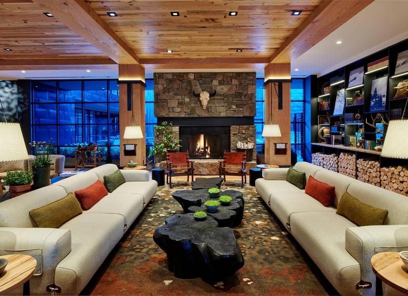 Lounge Photo