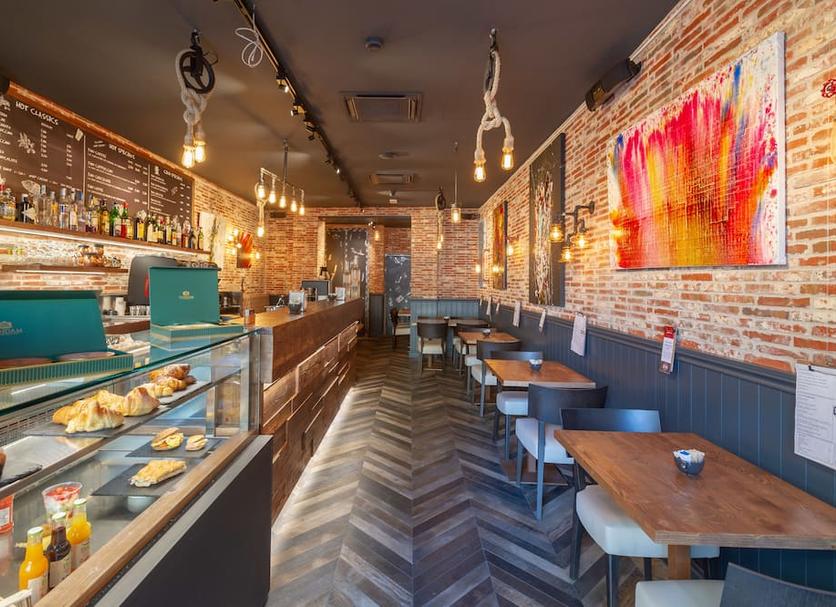Restaurant Photo