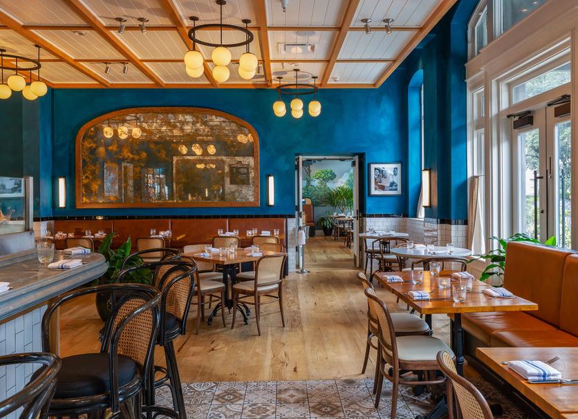 Restaurant Photo