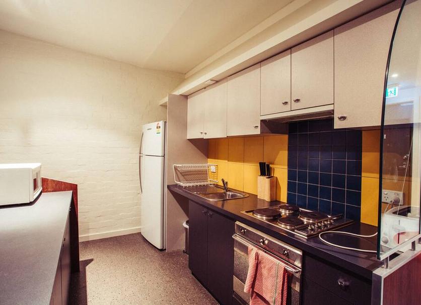 Kitchen Photo
