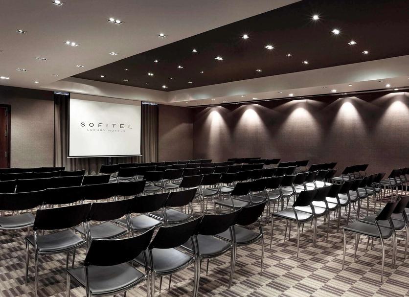 Conference room Photo
