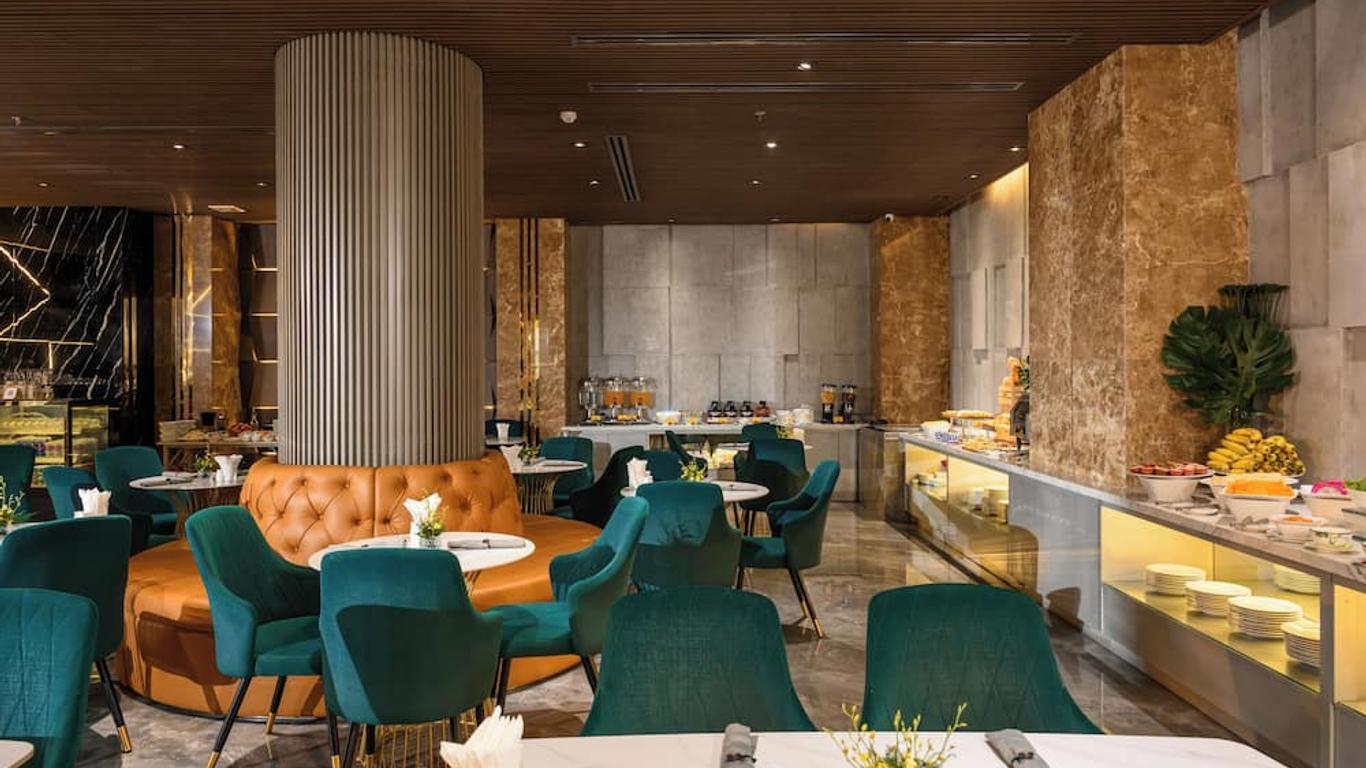 Acnos Hotel