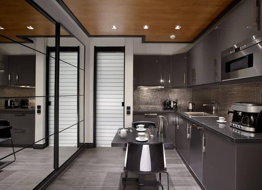 Kitchen Photo