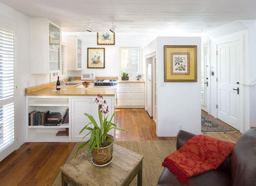 Kitchen Photo
