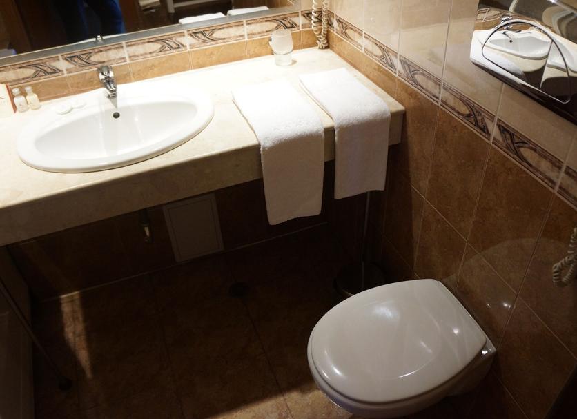 Bathroom Photo
