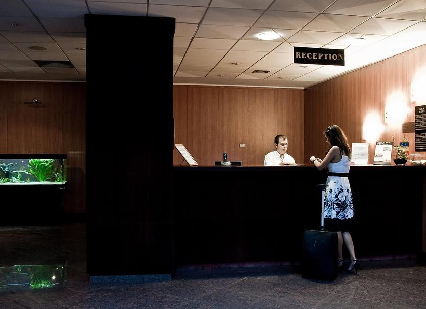 Front desk Photo