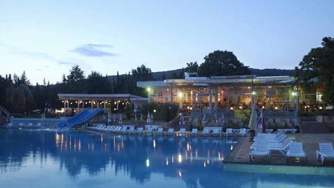 Hotel Com - All Inclusive
