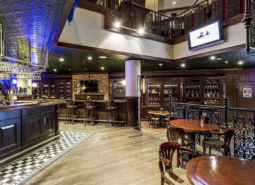 Bar Photo