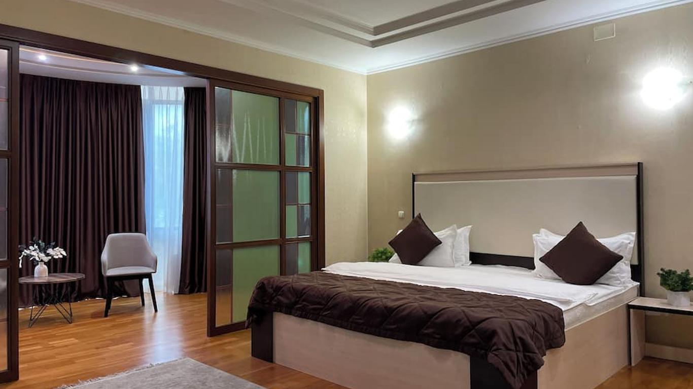 Apart Hotel 5