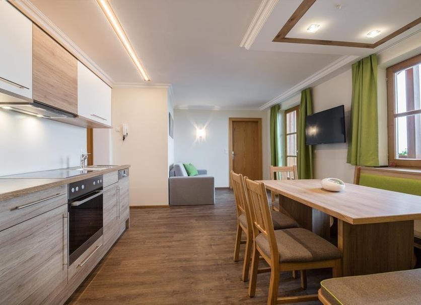 Dining room Photo